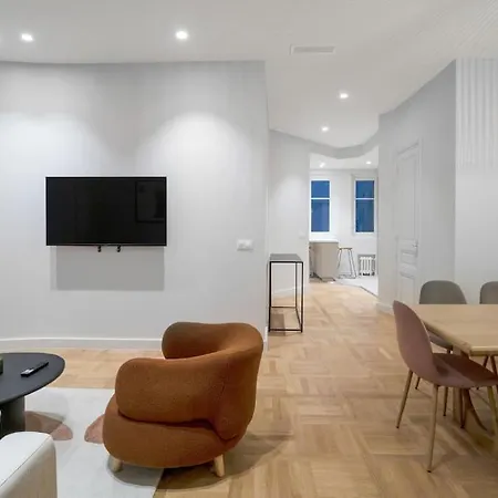 Apartmán B.appart 6pers#2bedrooms#victorhugo#arcdetriomphe *